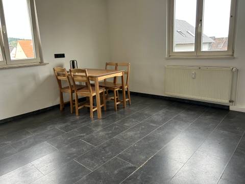 Monteurzimmer Rüsselsheim Zentrum – Einzel- & Doppelzimmer